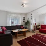 Lägenhet Hog , *