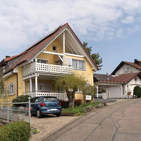 Apartment Hog , Ringsheim