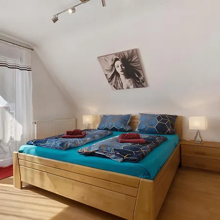Apartment Hog , Ringsheim